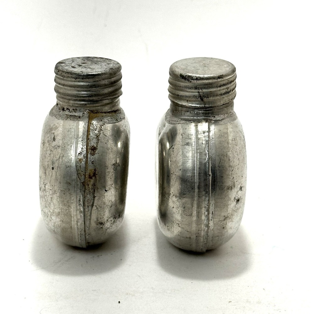 Vintage Steel Gun Oil Bottles Pair Round Military Rifle Oiler Screw Cap - Picture 5 of 10